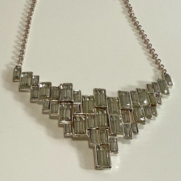 Silver Tone Cascading Baguettes Collar Geometric Necklace, Avon, NWOB - Picture 8 of 15